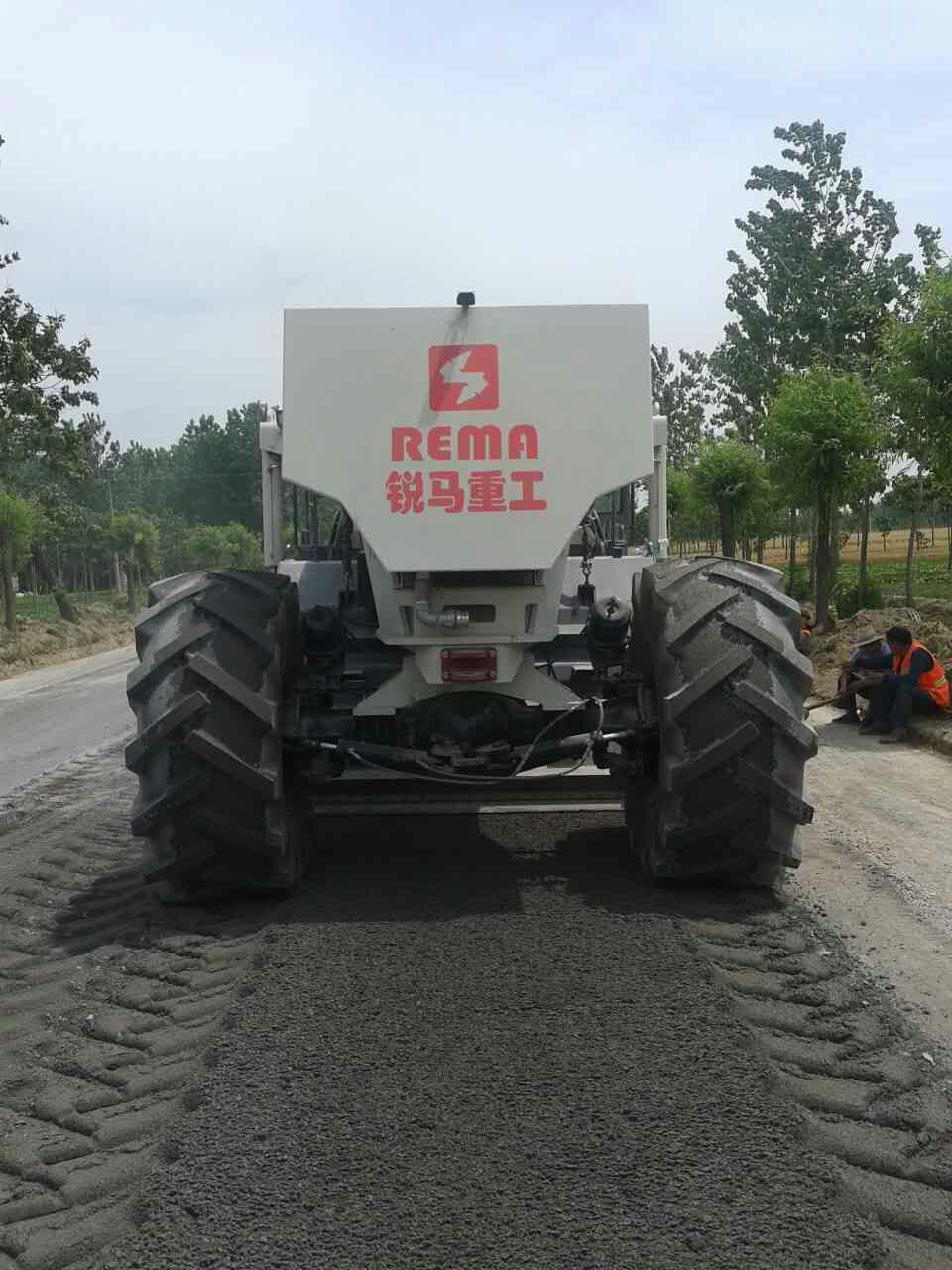 WR2300V，淮陽省道冷再生效果